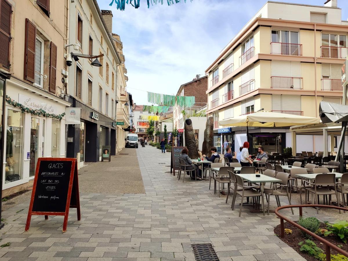 Апартаменти ⁂⁂ Epinal Hyper Centre / Rue Pietonne ! ⁂⁂ Екстер'єр фото